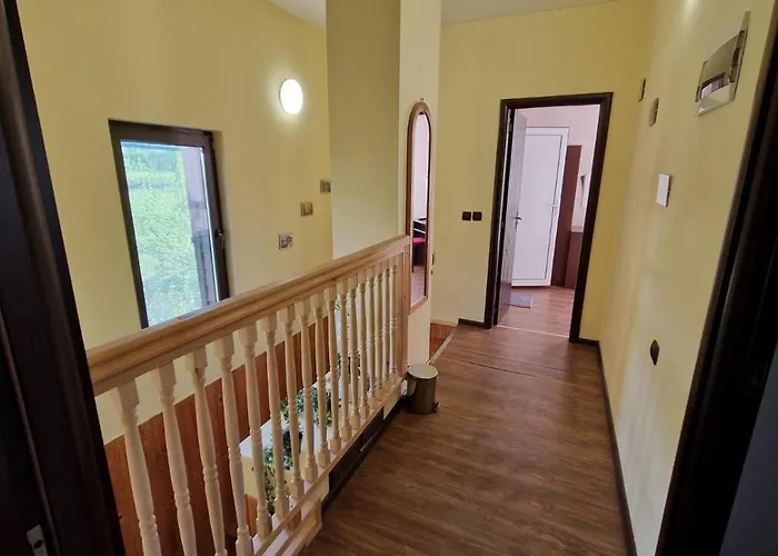 Dom wakacyjny тепавица - Pool & Coworking Triawna