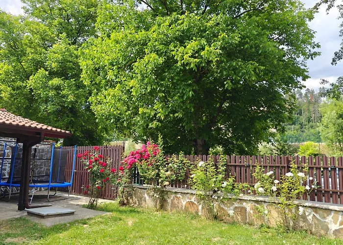 тепавица - Pool & Coworking *